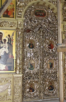 Мастера МНРХУ реставрируют свияжский иконостас XVIII века Мастера МНРХУ реставрируют свияжский иконостас XVIII века