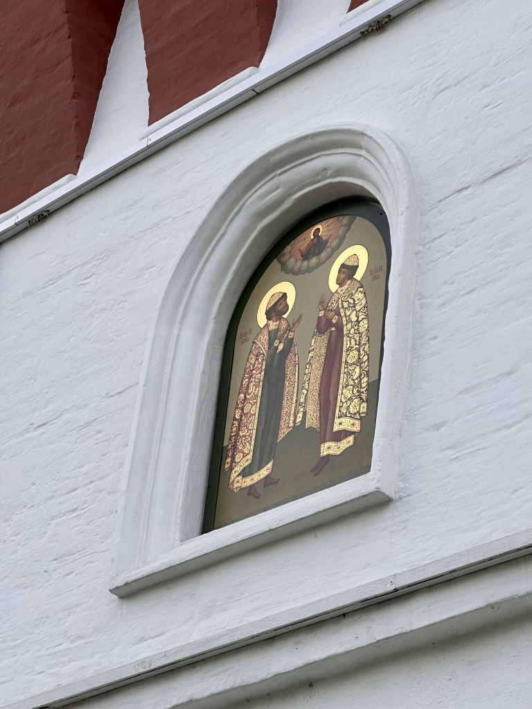 Образ благоверных князей Бориса и Глеба Кутафьи башни Московского Кремля (воссоздан в 2023 году).jpg Образ благоверных князей Бориса и Глеба Кутафьи башни Московского Кремля (воссоздан в 2023 году).jpg